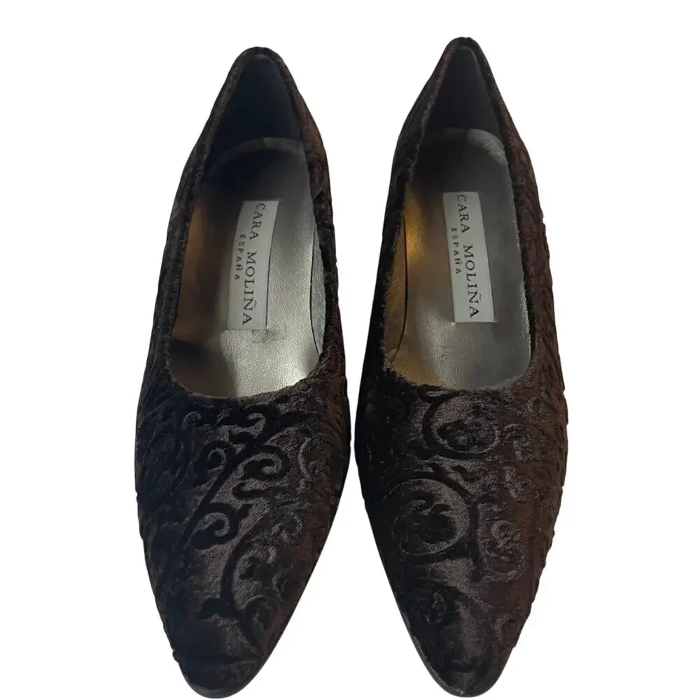 Cara Molina Kitten Heel Pumps With Flocked Design Size 6M